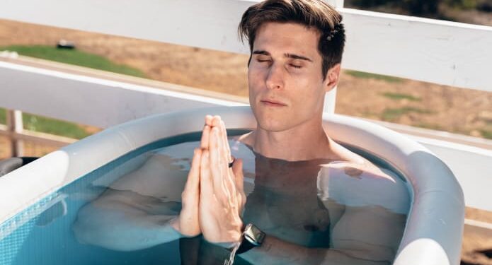 Boost Your Mood And Energy With The Game-Changer INERGIZE COLD PLUNGE TUB