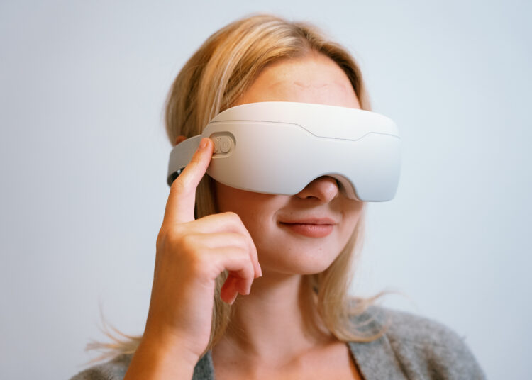 Eyespa: Get Instant Eye Massage From the Comfort of Your Home