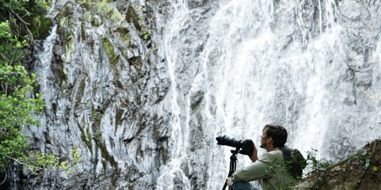 Presenting HEIPI Travel Tripod Reinvented