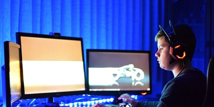 The Best High Refresh Rate Monitors 2023: Fast Displays For Gaming